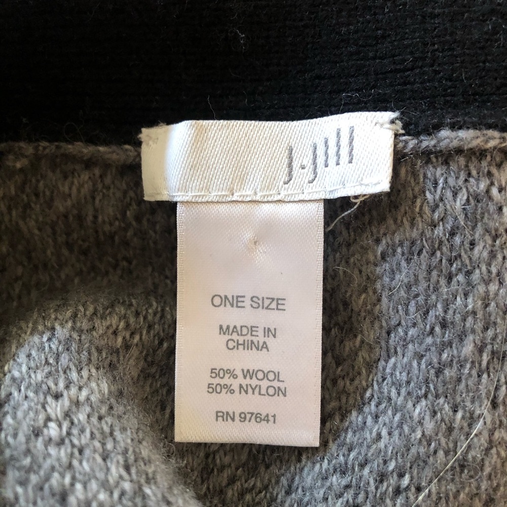 JJill Sweater Poncho - Picture 3 of 4